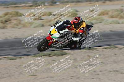 media/Sep-20-2025-Race Pace (Sat) [[d4e1b33f4d]]/Non Verified/Turn 4 Inside (8am)/